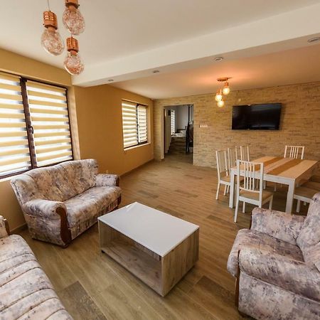 Apartamento Casa Sky Orşova Exterior foto