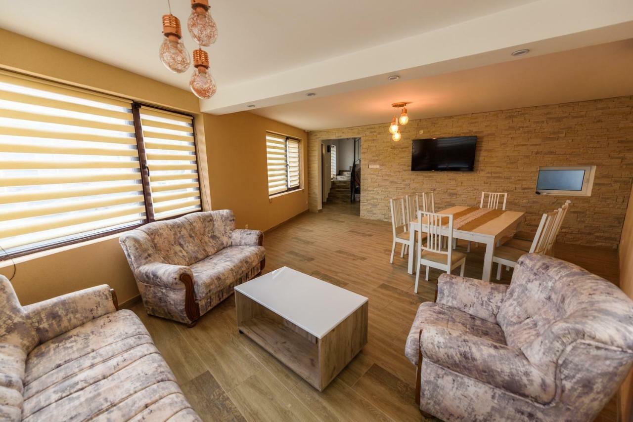 Apartamento Casa Sky Orşova Exterior foto
