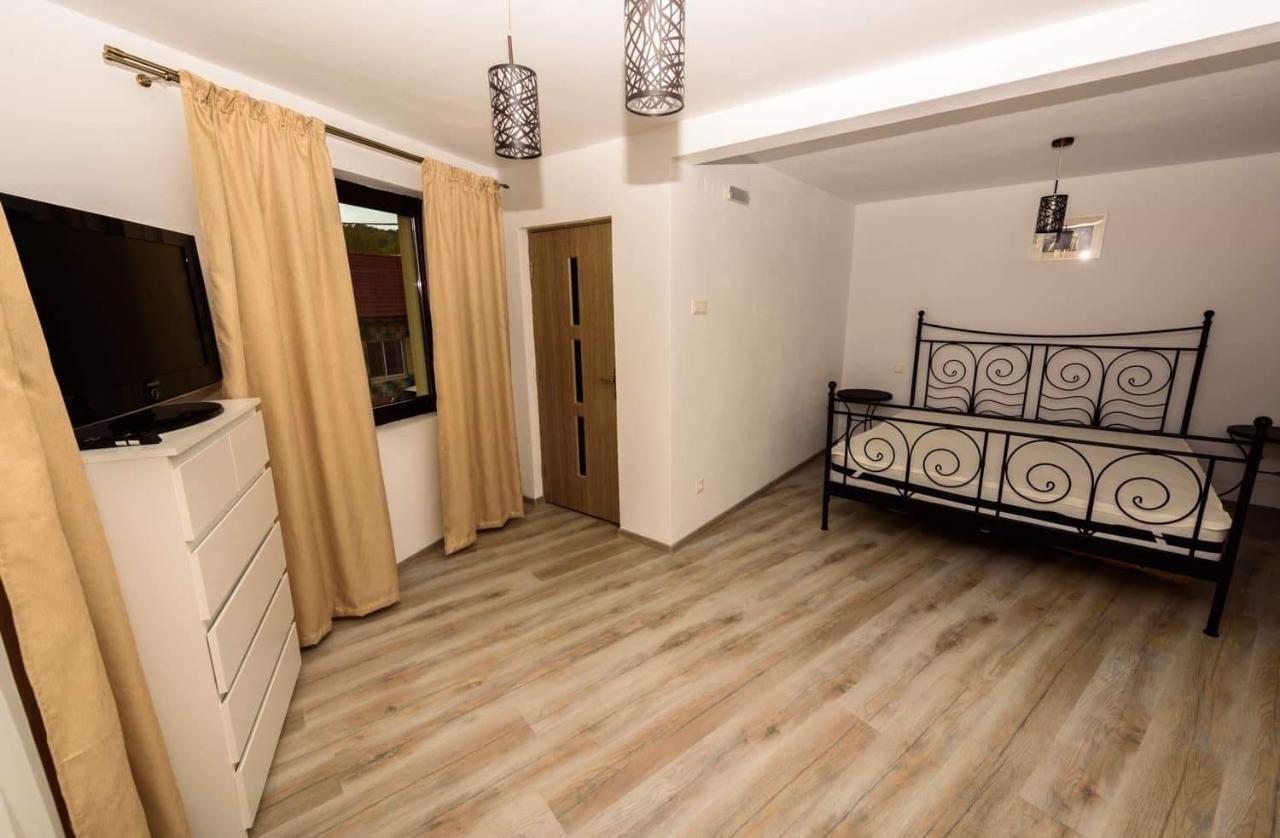 Apartamento Casa Sky Orşova Exterior foto